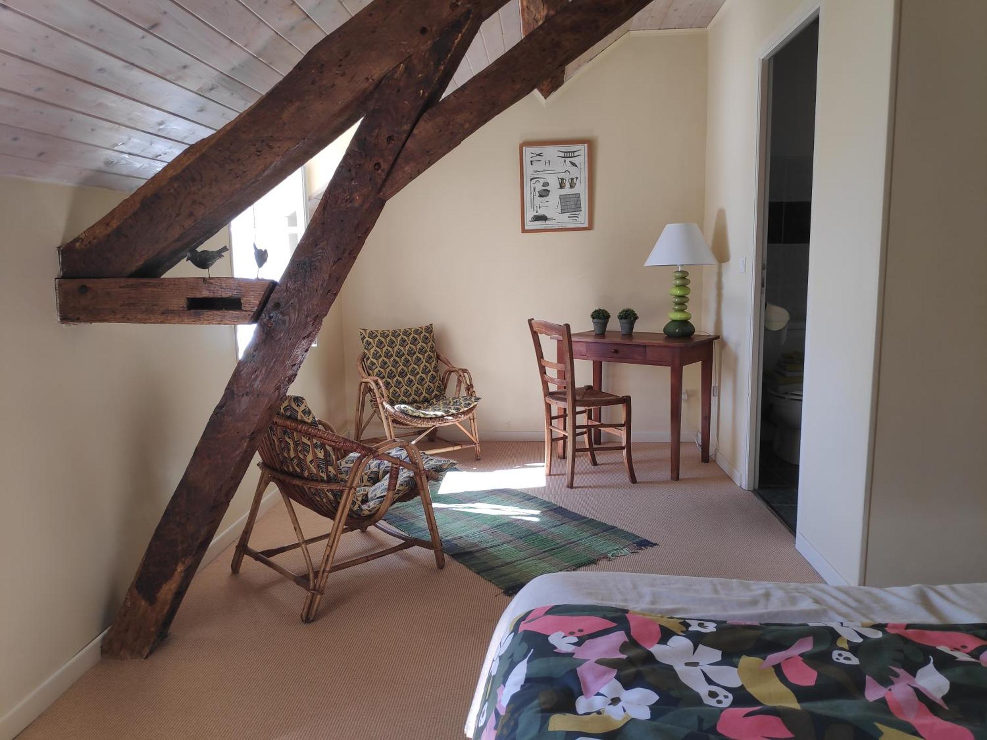 Au Chateau Juillac Rum bild